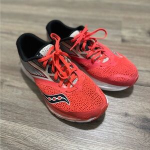 Saucony Wmns Kinvara 9 | Women's Size 9.5
